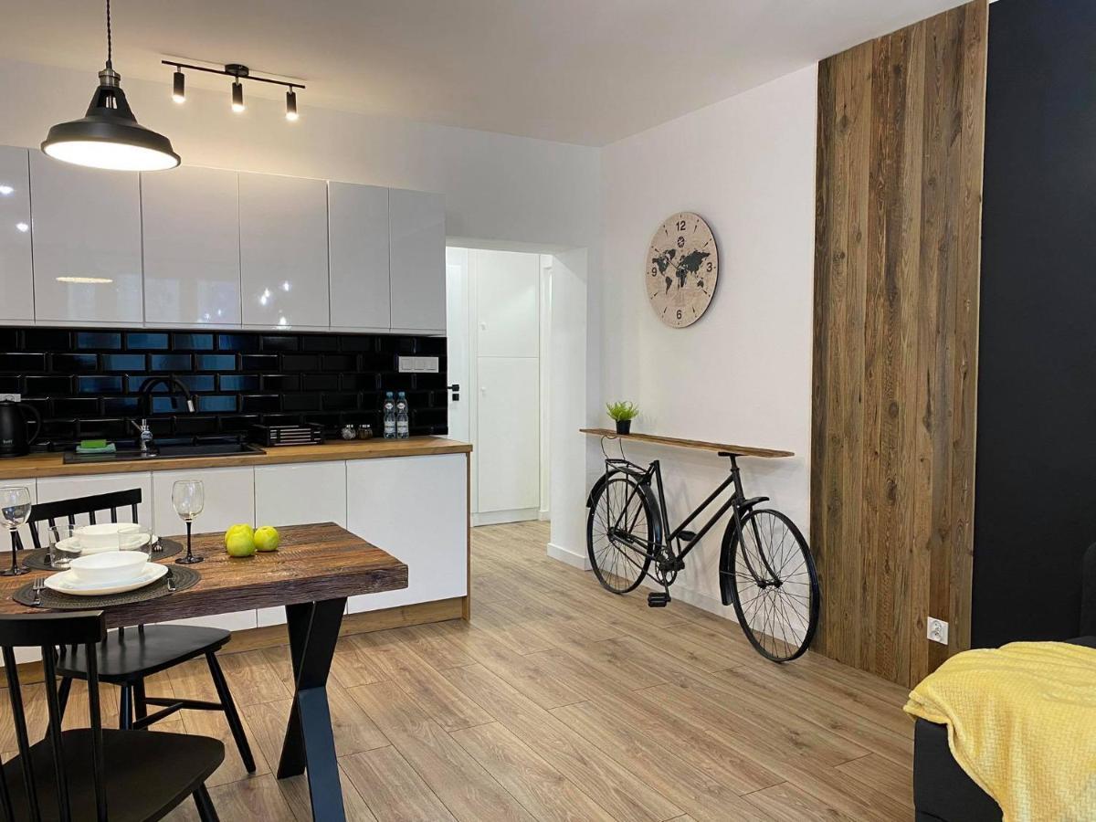 Niron Apartamenty Plac Konstytucji 皮拉 外观 照片